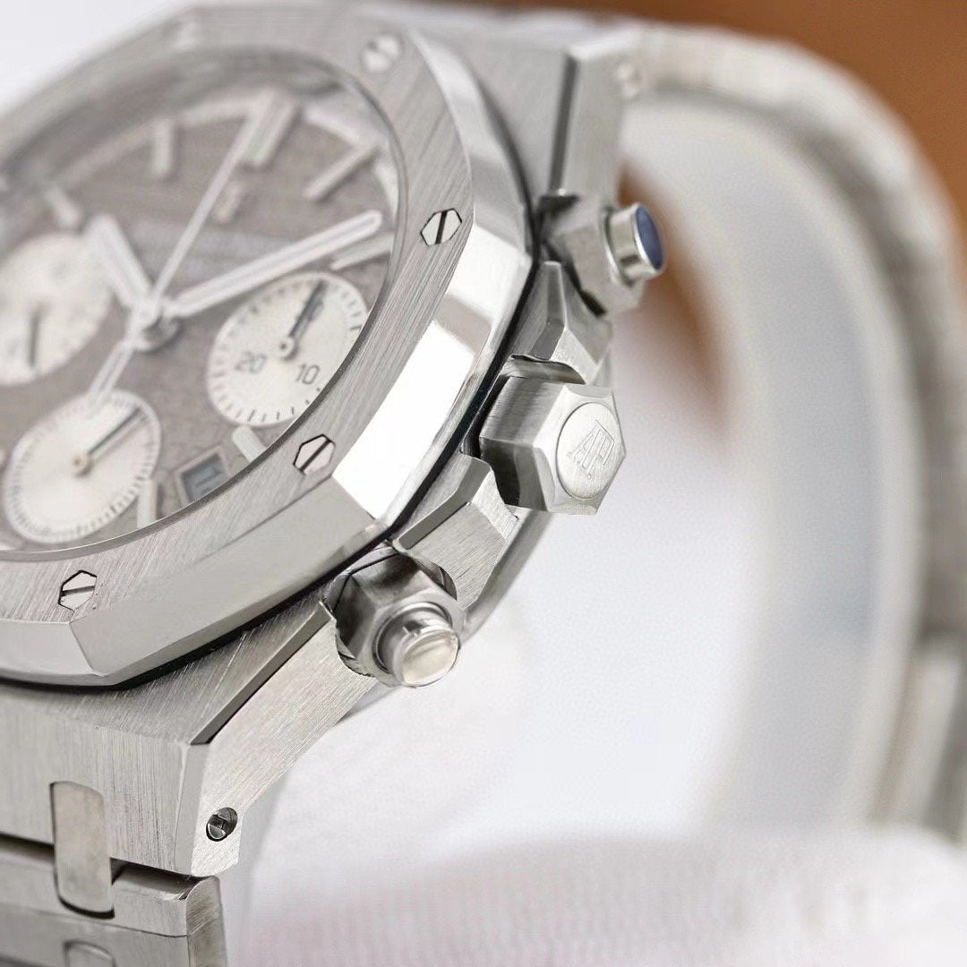 Audemars Piguet Royal Oak Offshore Series Wrist Watch WTJN25033