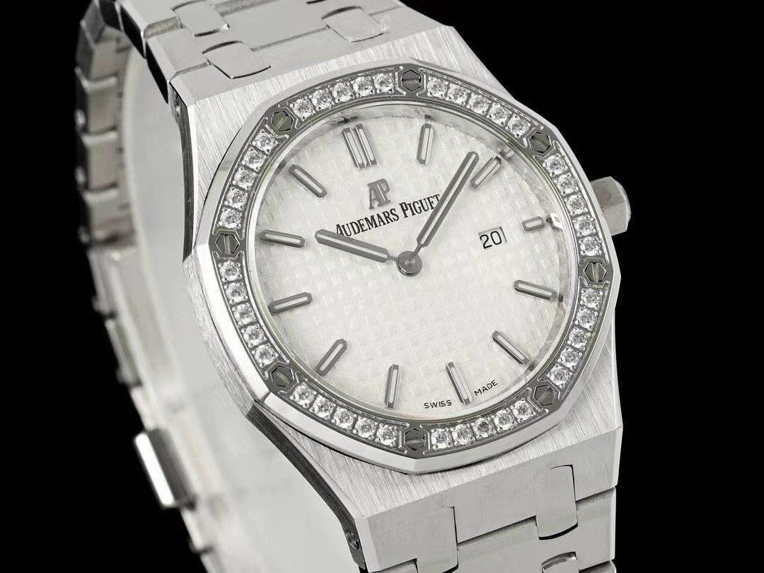 Audemars Piguet Royal Oak Offshore Series Wrist Watch WTJN25041