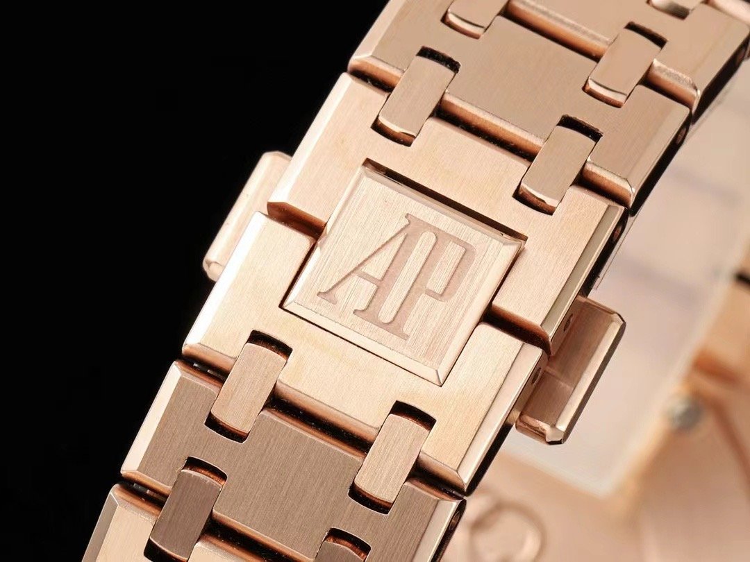 Audemars Piguet Royal Oak Offshore Series Wrist Watch WTJN25050