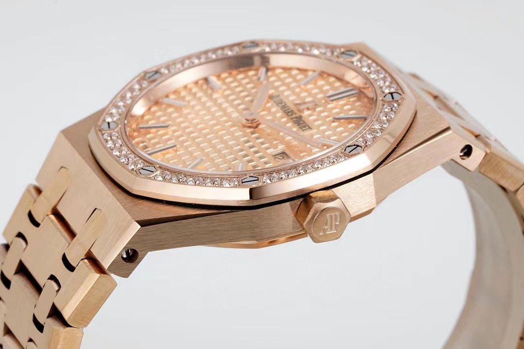Audemars Piguet Royal Oak Offshore Series Wrist Watch WTJN25057