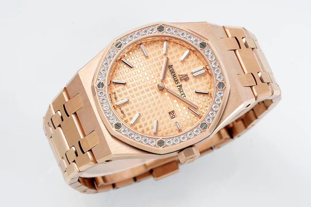 Audemars Piguet Royal Oak Offshore Series Wrist Watch WTJN25057