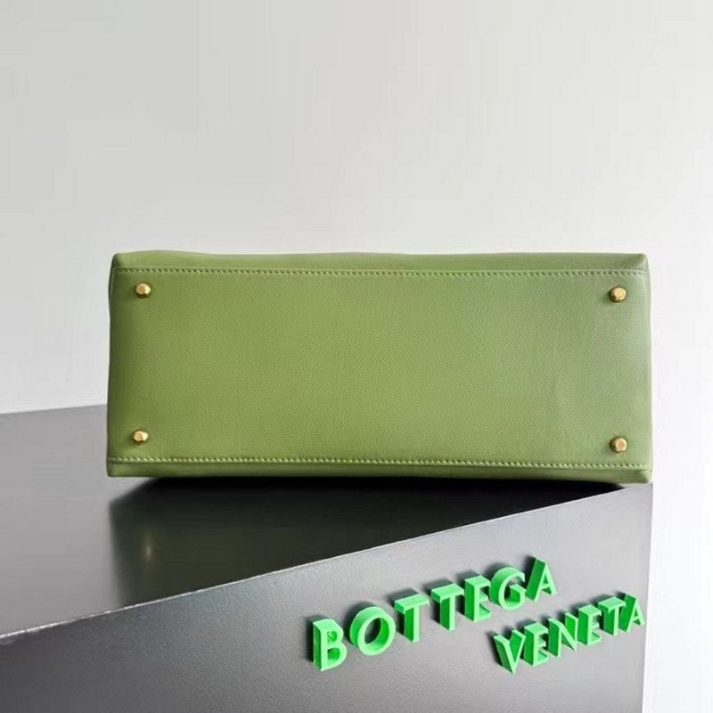 Bottega Veneta Ciao Bag BG0525221