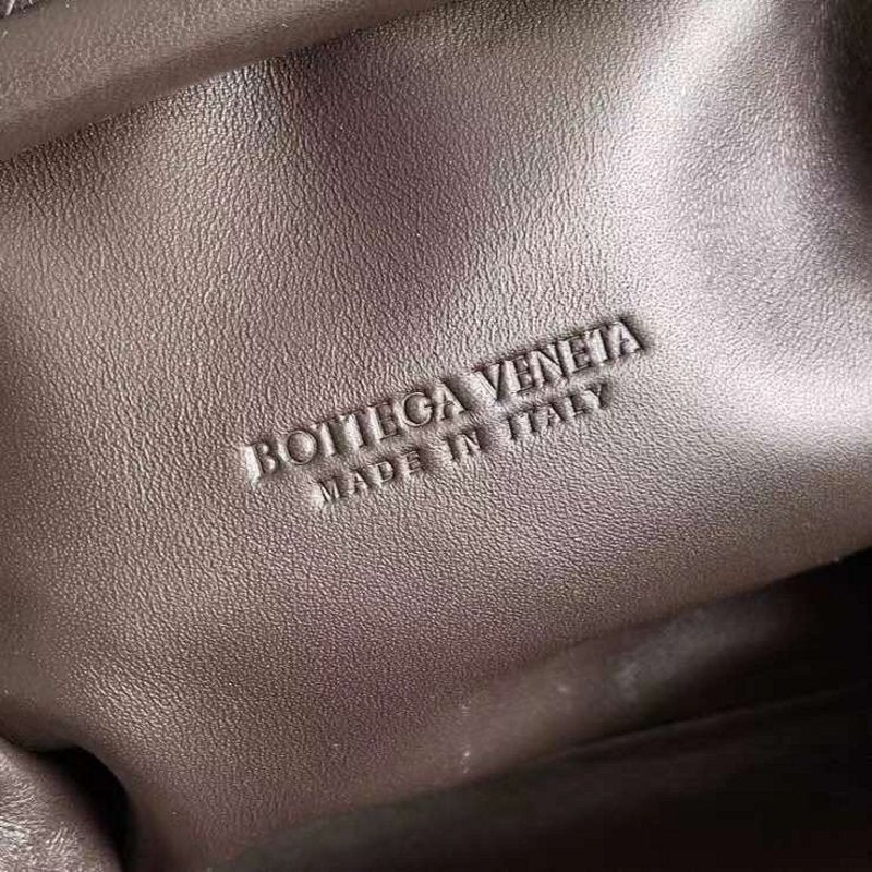 Bottega Veneta Lauren 1980 Teen Chain Bag in Intrecciato Leather BGDC0013