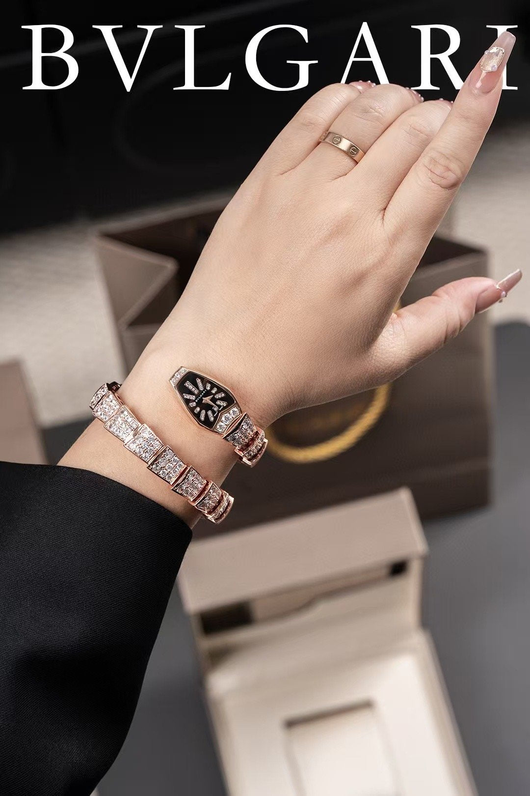 Bvlgari Serpenti Seduttori Series Wrist Watch WTJN25015