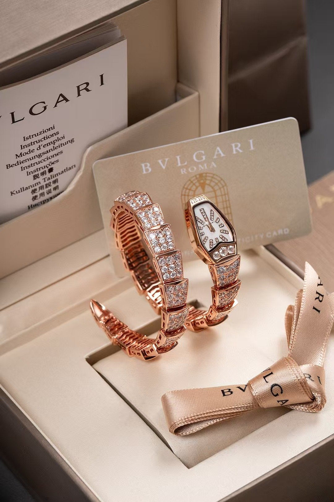 Bvlgari Serpenti Seduttori Series Wrist Watch WTJN25016