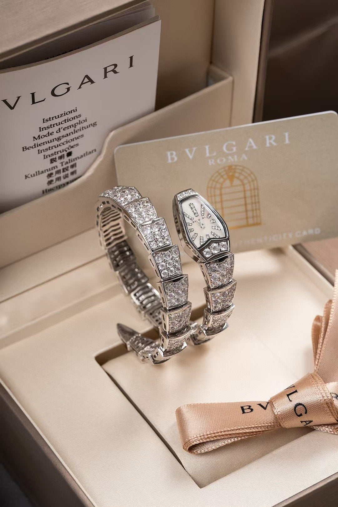 Bvlgari Serpenti Seduttori Series Wrist Watch WTJN25018