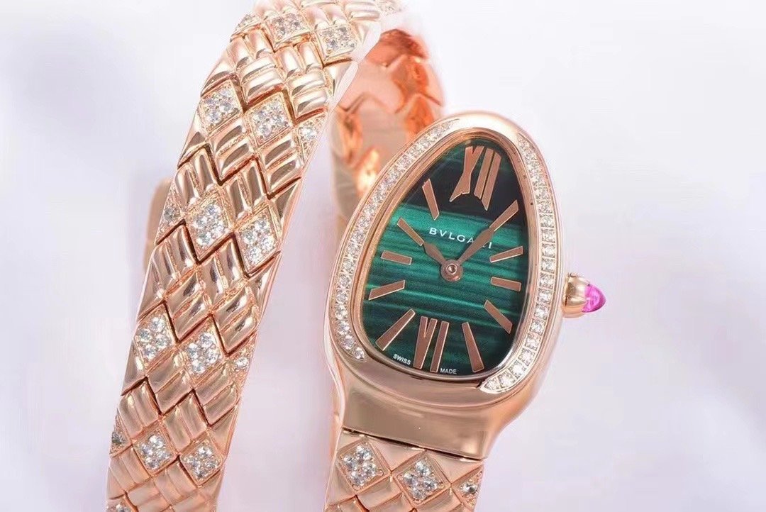 Bvlgari Serpenti Spigne Series Wrist Watch WTJN25005