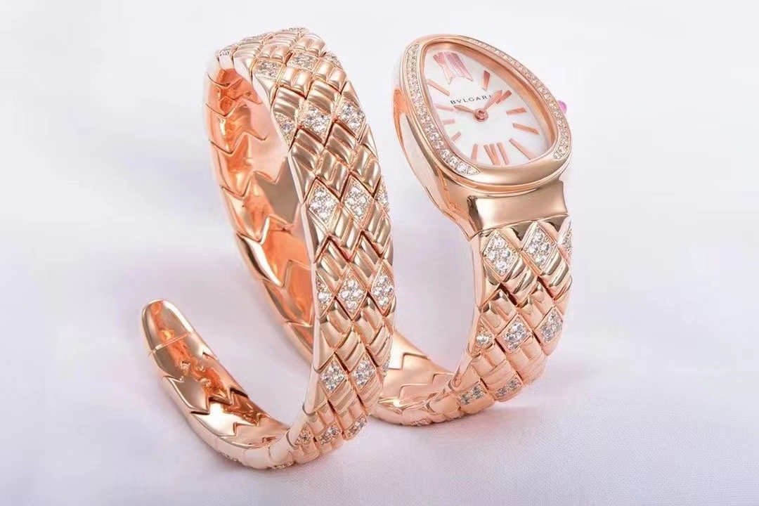 Bvlgari Serpenti Spigne Series Wrist Watch WTJN25006