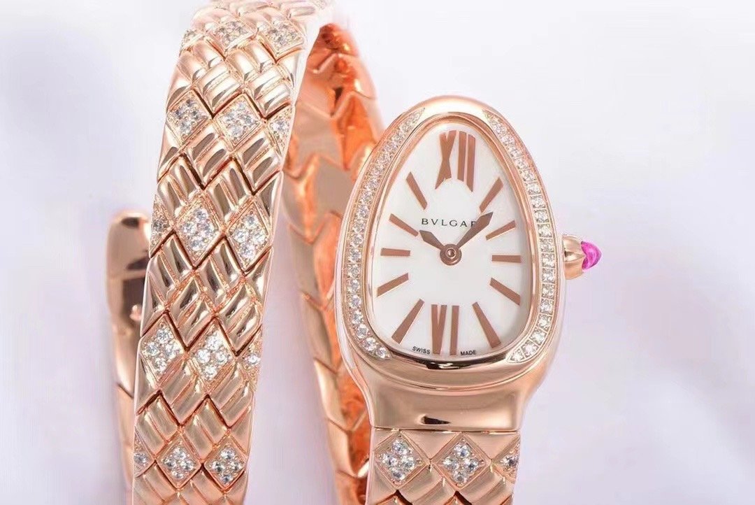 Bvlgari Serpenti Spigne Series Wrist Watch WTJN25006