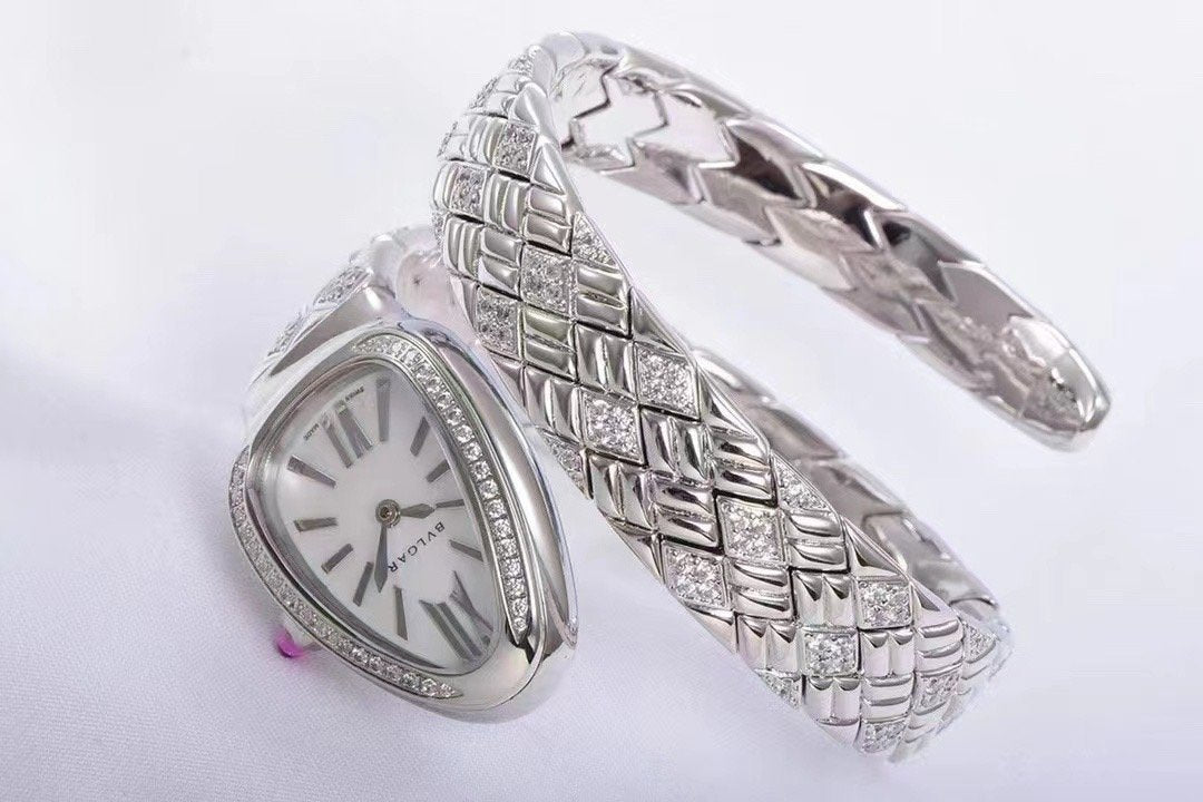 Bvlgari Serpenti Spigne Series Wrist Watch WTJN25007