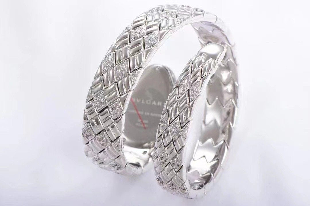 Bvlgari Serpenti Spigne Series Wrist Watch WTJN25007