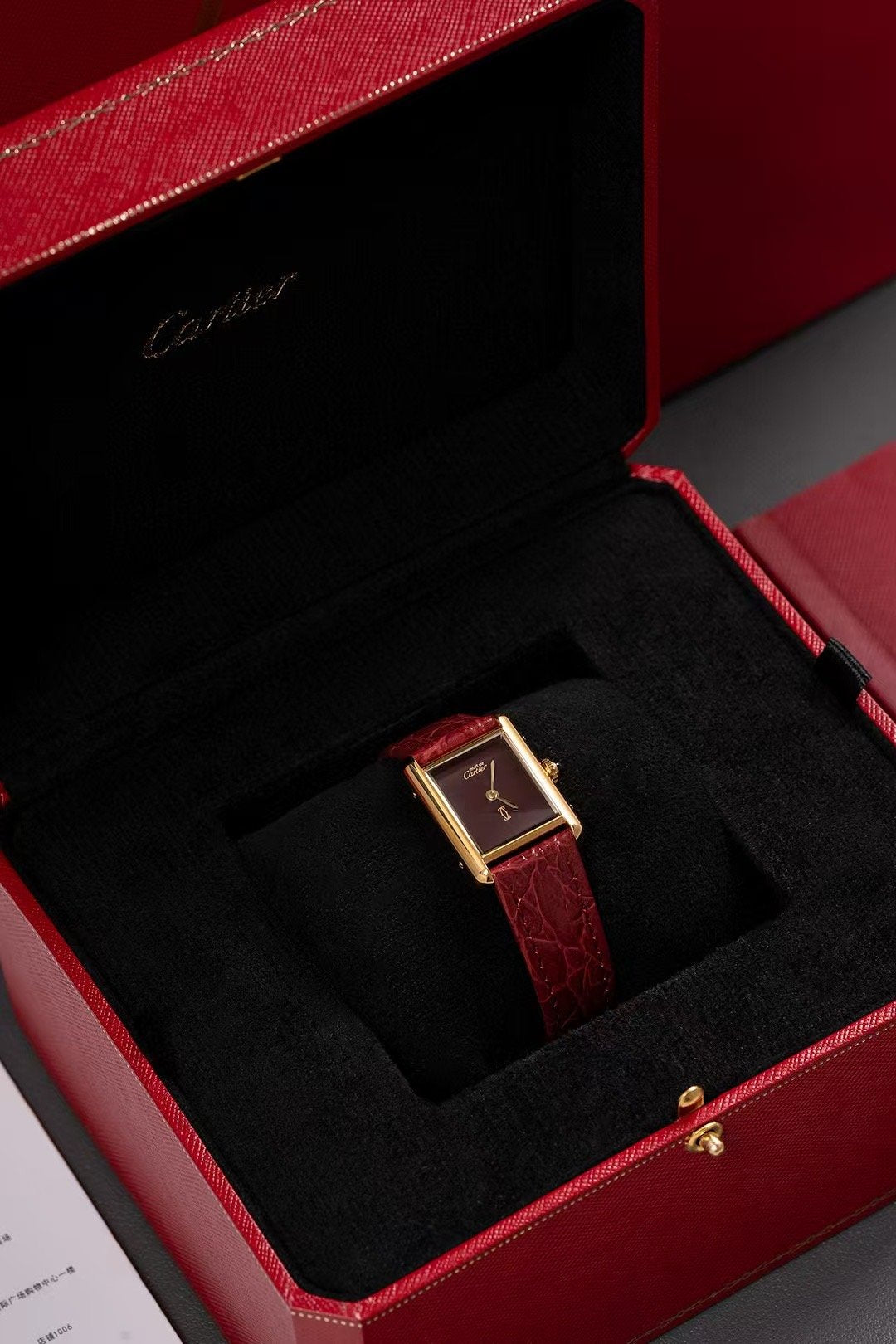 Cartier Retro Tank Wrist Watch WTJN25080