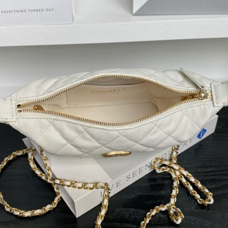 Chanel C Hand Bag BG0525112