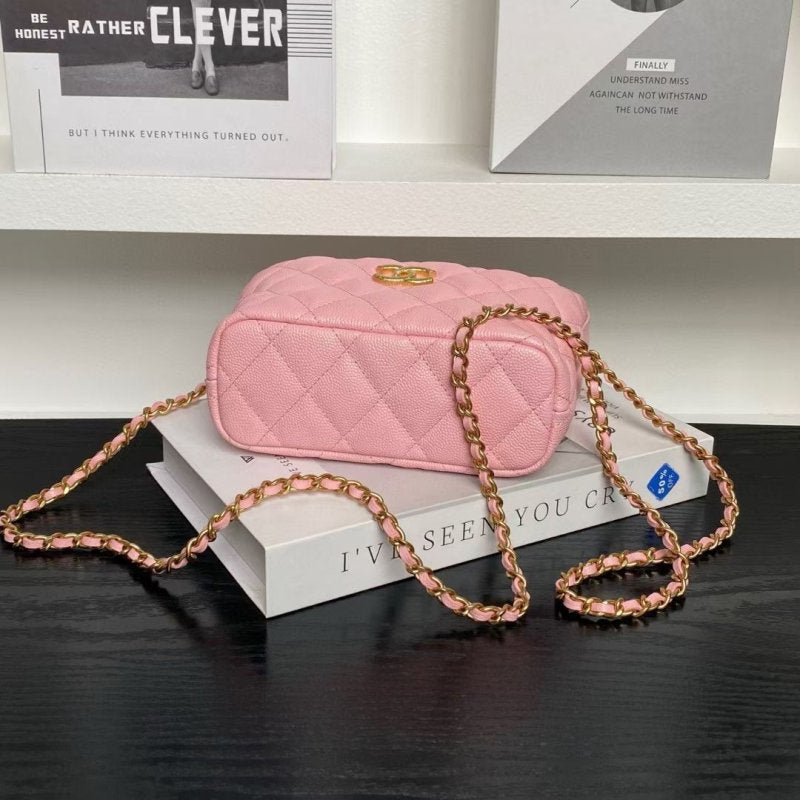 Chanel C Hand Bag BG0525113