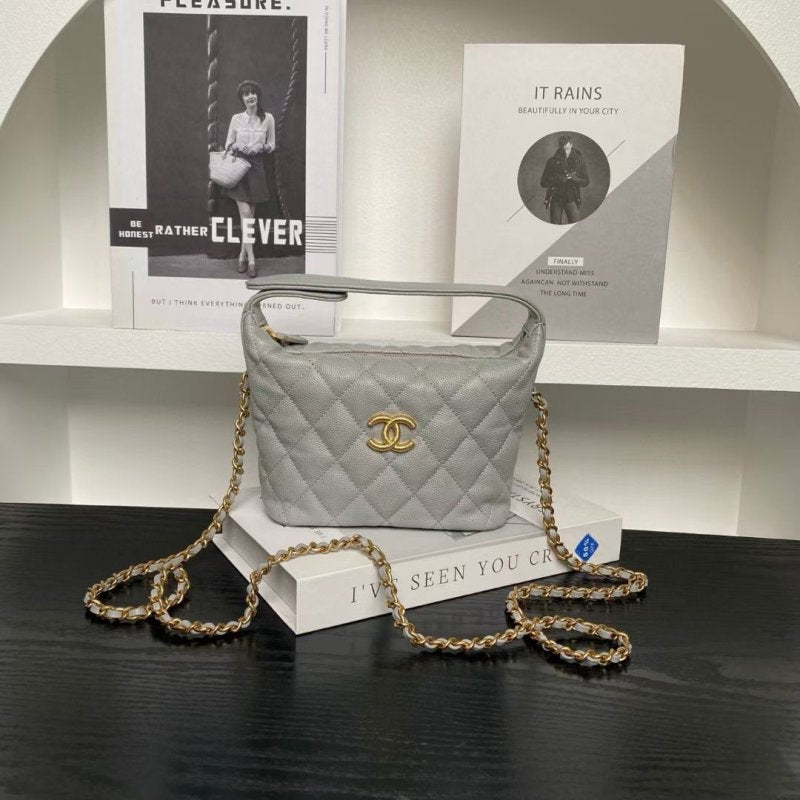 Chanel C Hand Bag BG0525115