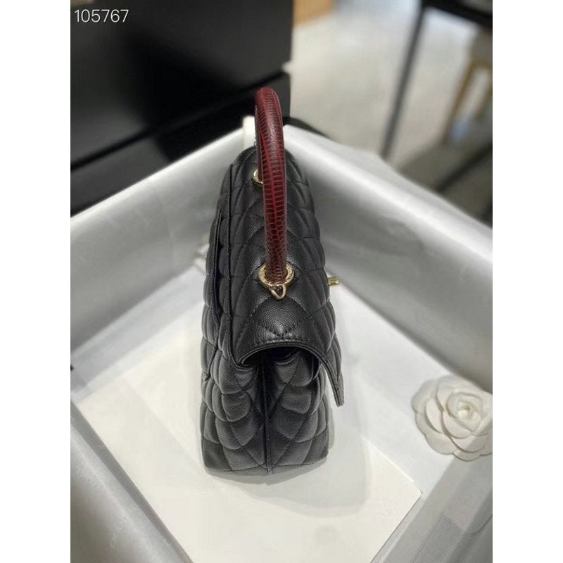Chanel Coco Handle Bag BG0525032