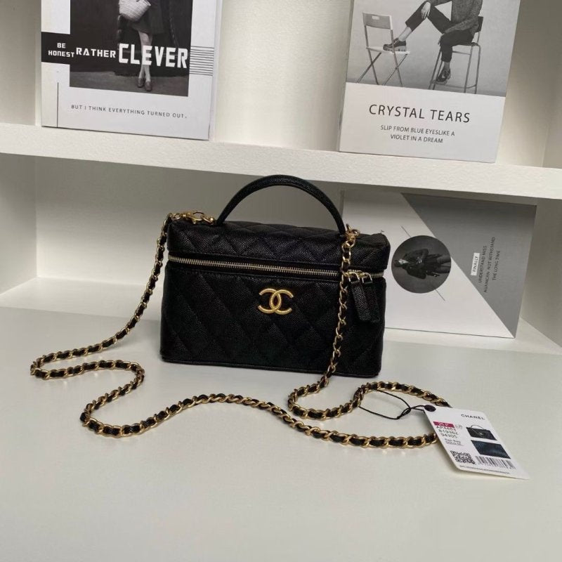 Chanel Small Chain Hand Bag BG0525117