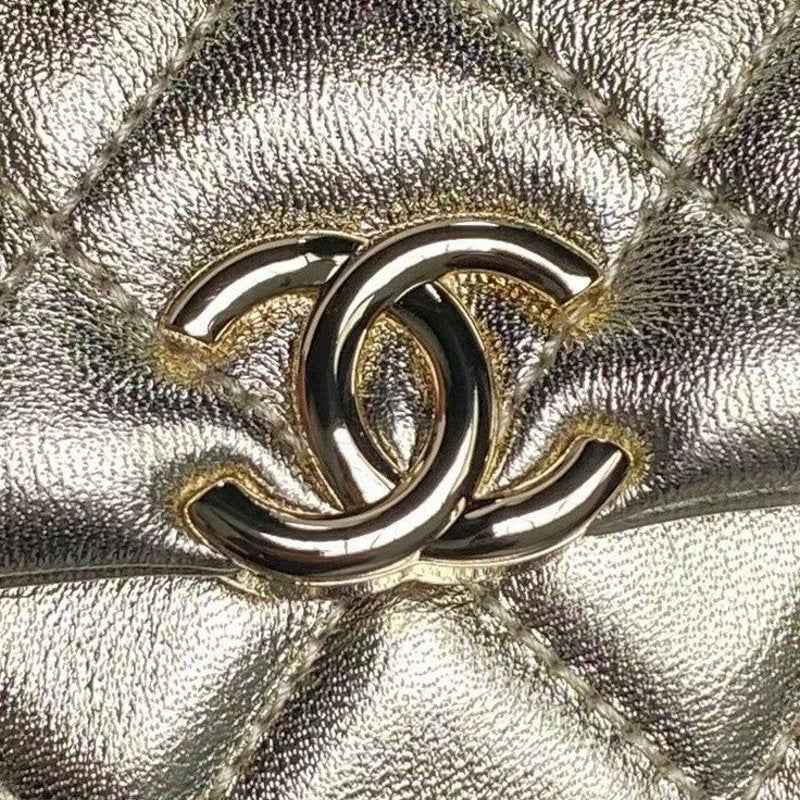 Chanel Small Chain Hand Bag BG0525119