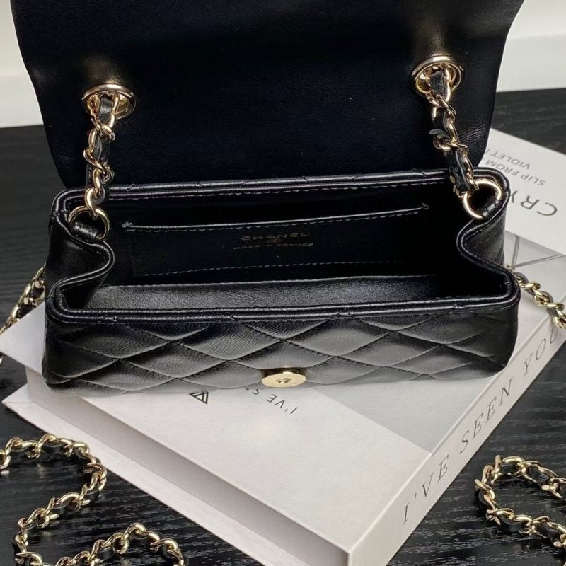 Chanel Small Chain Hand Bag BG0525122