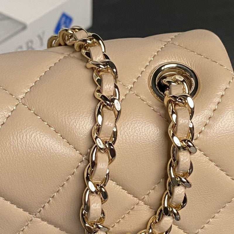 Chanel Small Chain Hand Bag BG0525123