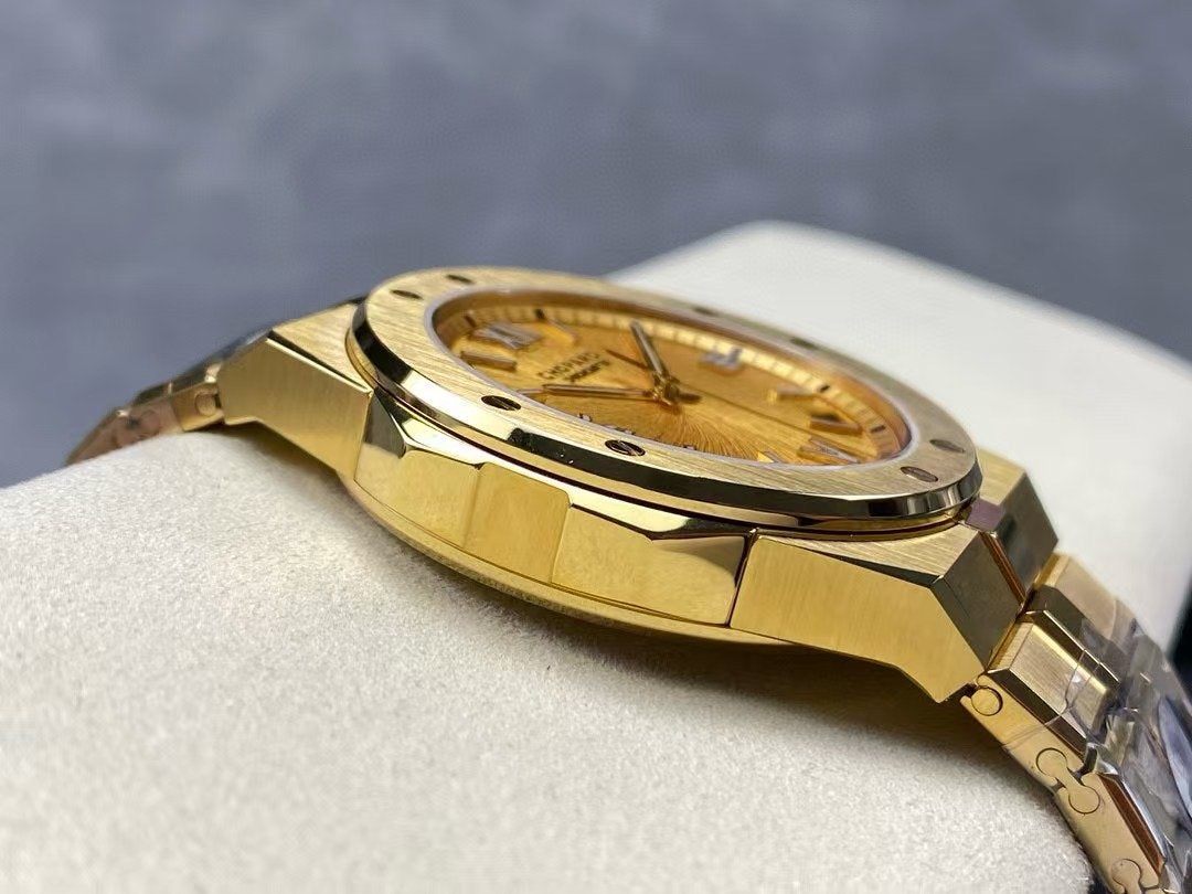 Chopard Alpine Eagle Snow Mountain Wrist Watch WTJN25126