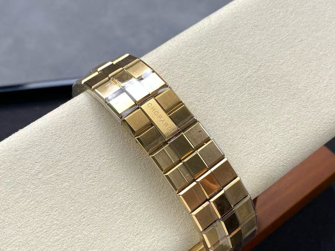 Chopard Alpine Eagle Snow Mountain Wrist Watch WTJN25126