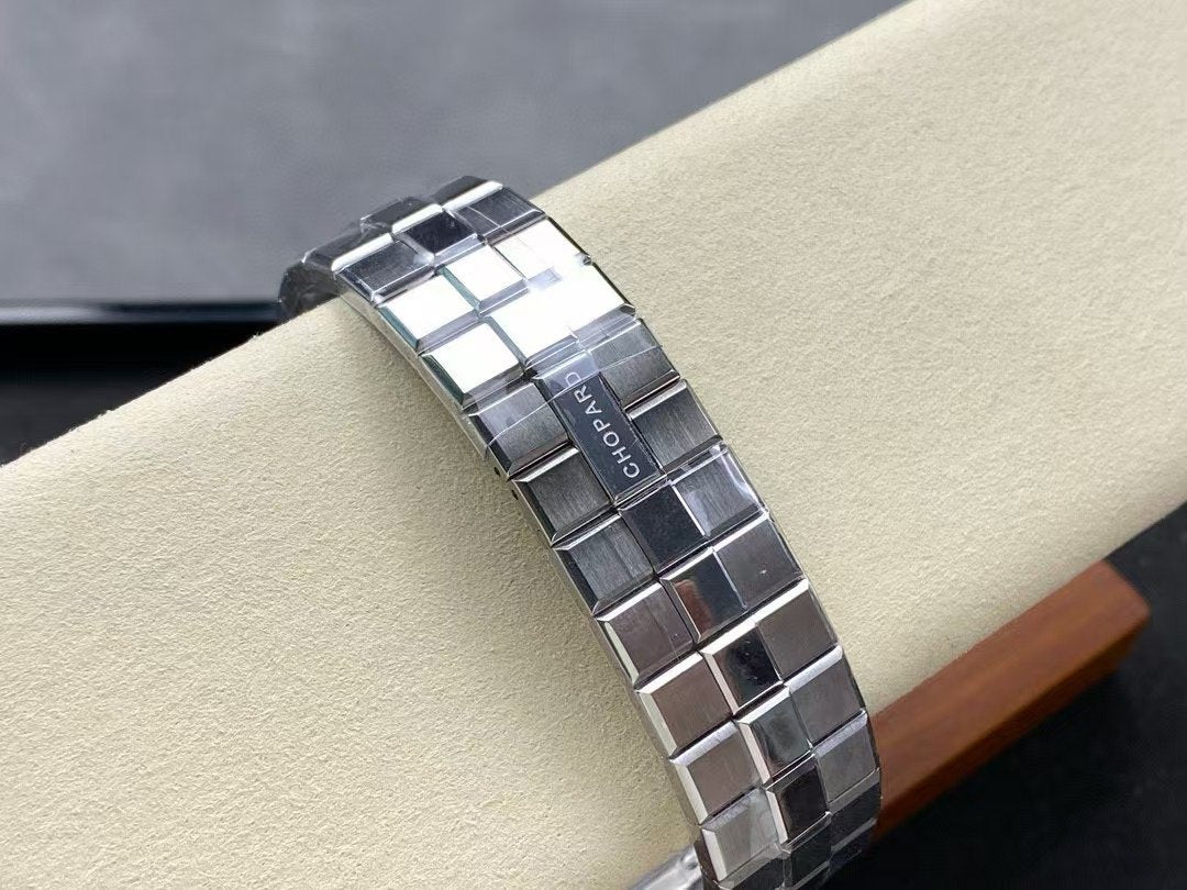 Chopard Alpine Eagle Snow Mountain Wrist Watch WTJN25133