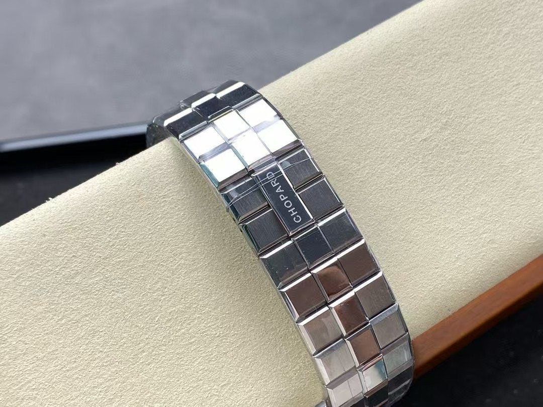 Chopard Alpine Eagle Snow Mountain Wrist Watch WTJN25135