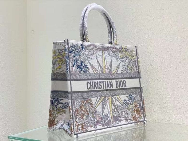 Dior Tote Hand Bag BG02326