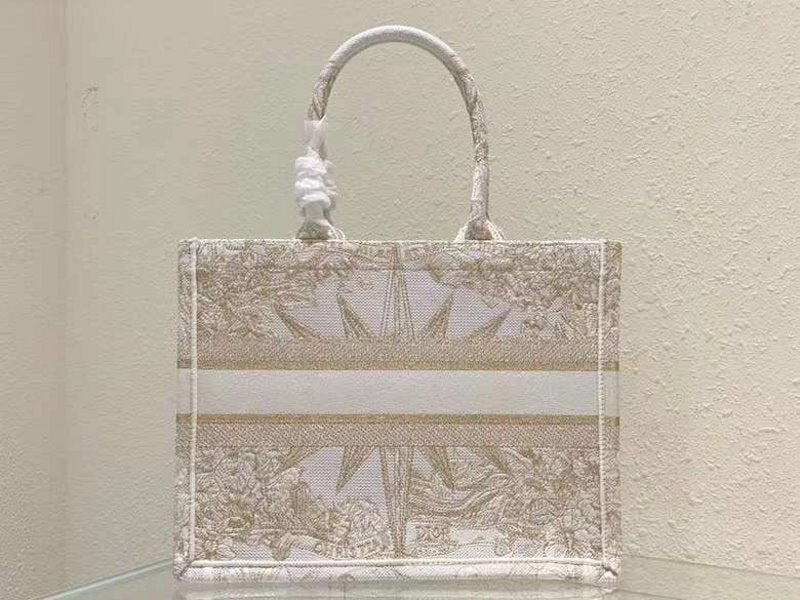 Dior Tote Hand Bag BG02327