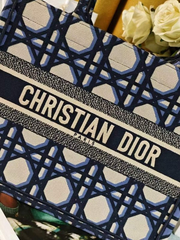 Dior Tote Hand Bag BG02383