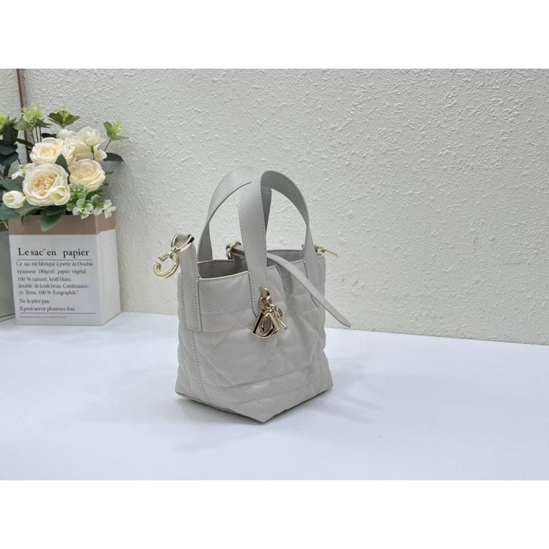 Dior Toujours Hand Bag BG0525082