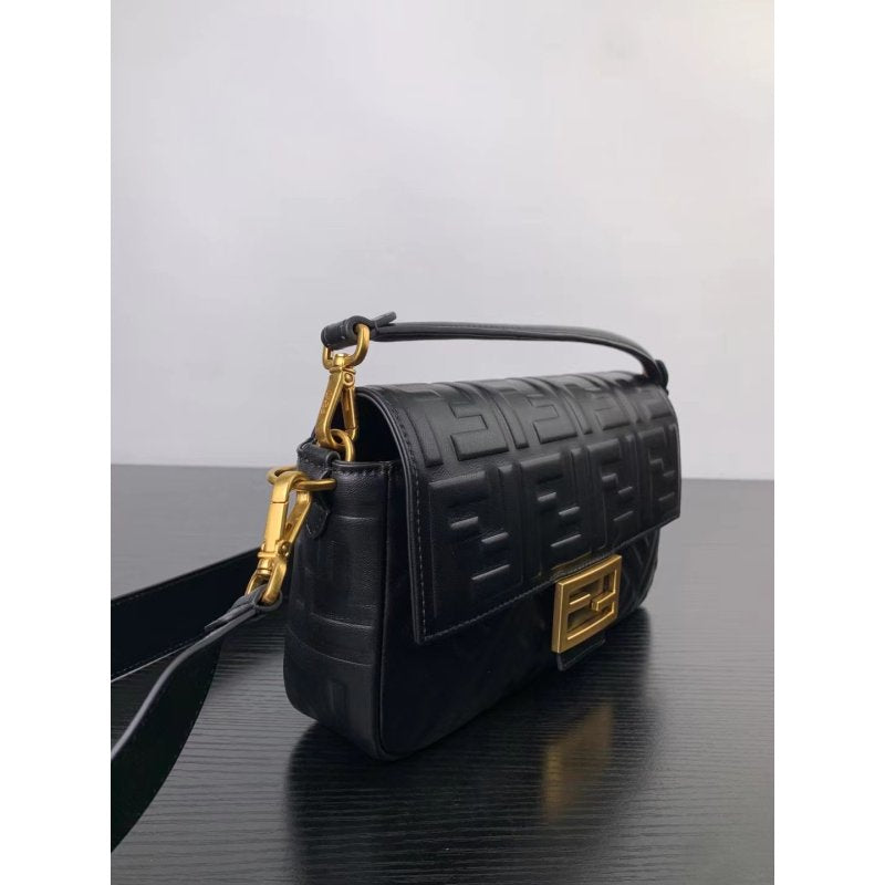 Fendi Baguette Flap Bag BG0525192
