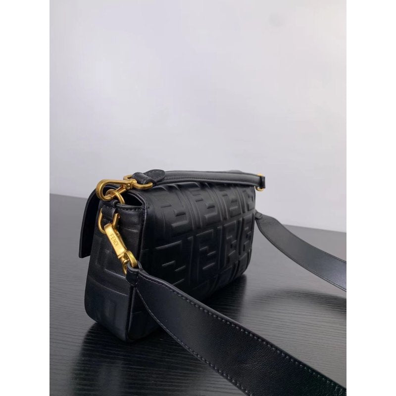 Fendi Baguette Flap Bag BG0525192