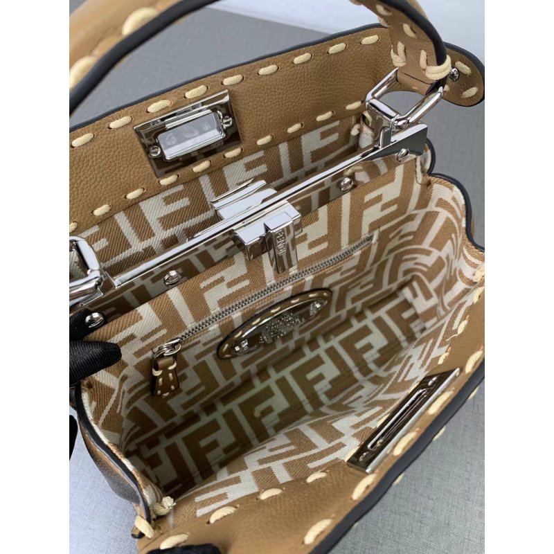 Fendi Peekaboo Shoulder Bag BG0525212