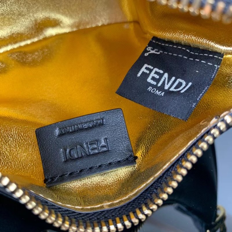 Fendi Underarm Bag BG0525195