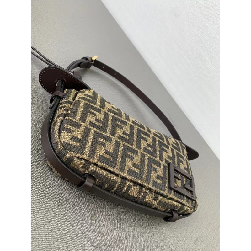 Fendi Underarm Bag BG0525206