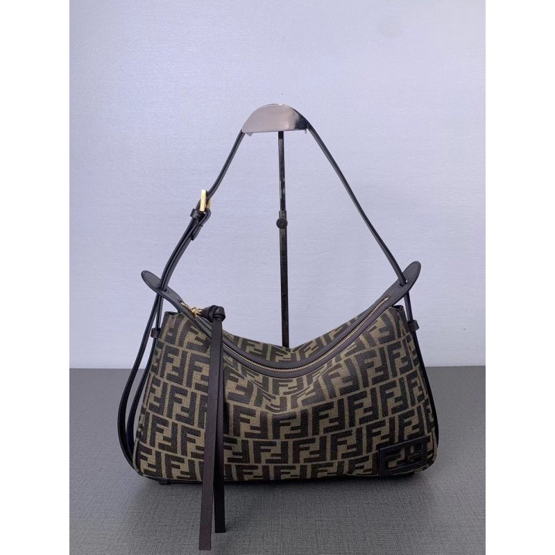Fendi Underarm Bag BG0525207