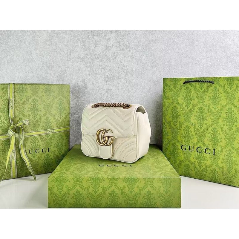 Gucci GG Marmont Fang Hand Bag BG0525235