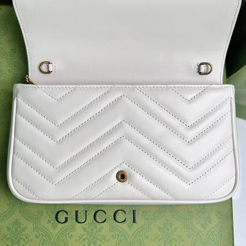 Gucci GG Marmont Hand Bag BG0525237