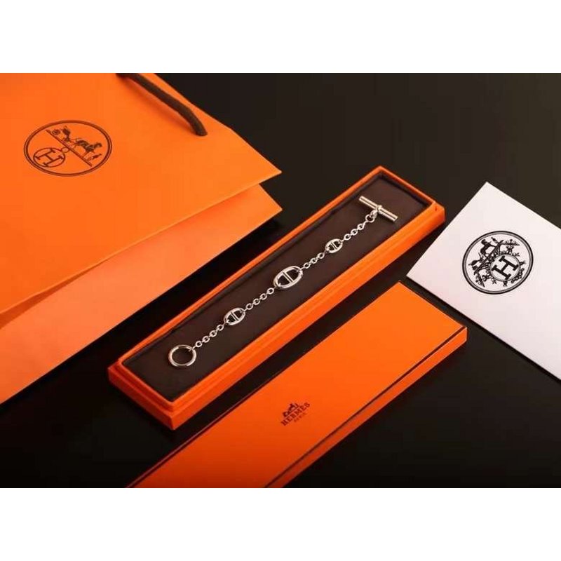 Hermes Farandole Pig Nose Bracelet JWLH0038