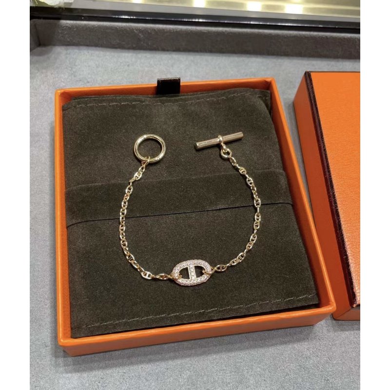 Hermes Farandole Pig Nose Bracelet JWLH0047