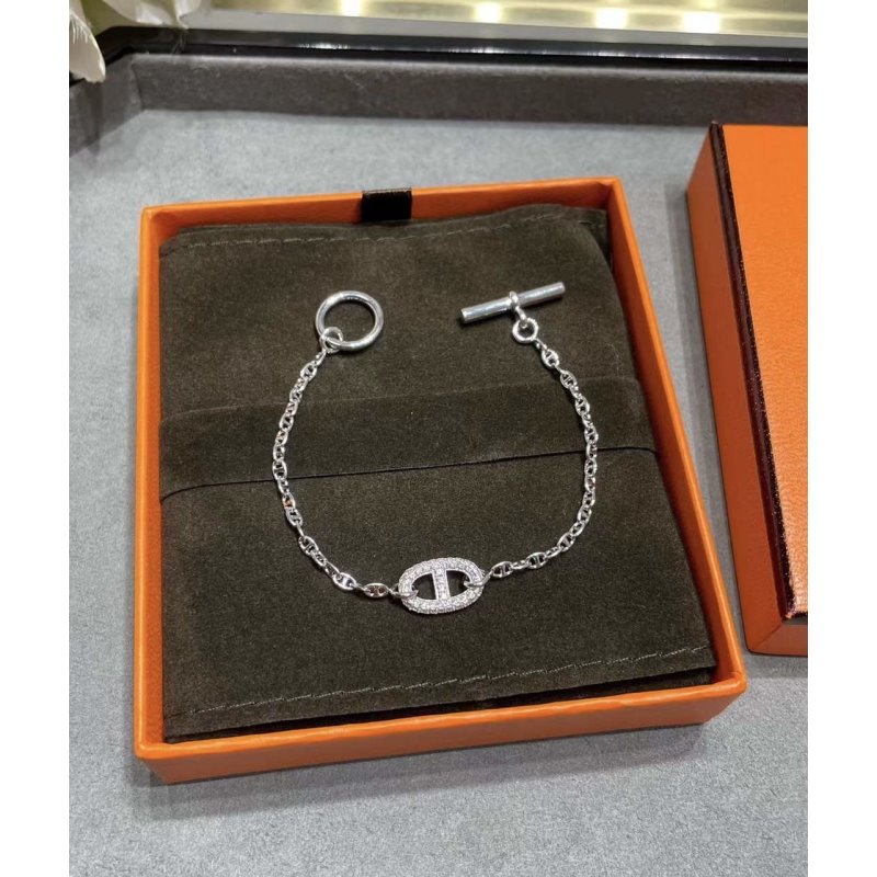 Hermes Farandole Pig Nose Bracelet JWLH0047
