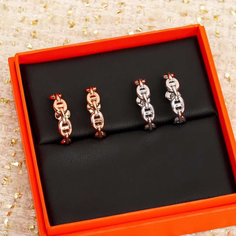 Hermes Farandole Pig Nose Earrings JWLH0024
