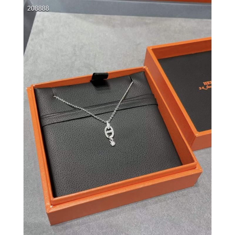 Hermes Farandole Pig Nose Necklace JWLH0023