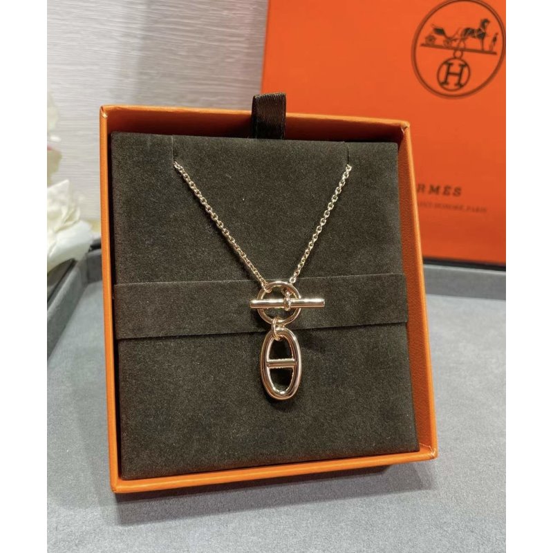 Hermes Farandole Pig Nose Necklace JWLH0052