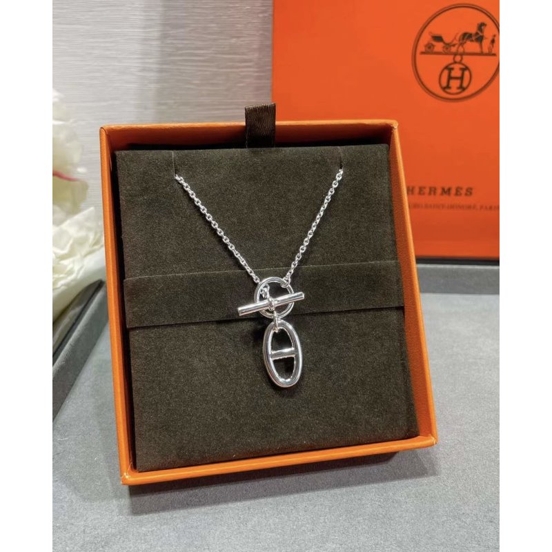 Hermes Farandole Pig Nose Necklace JWLH0052
