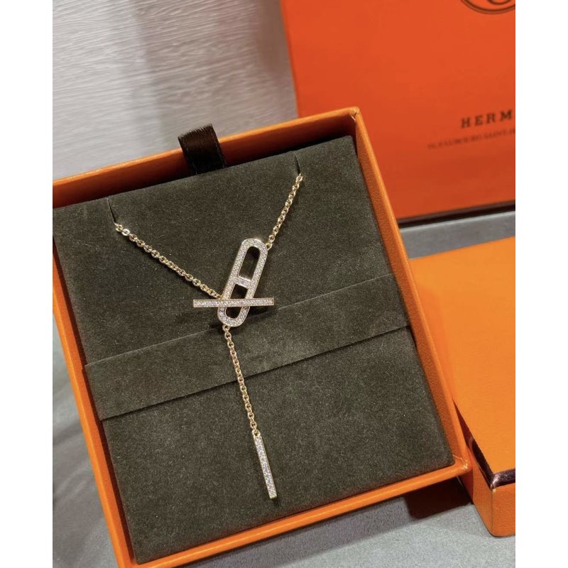 Hermes Farandole Pig Nose Necklace JWLH0054