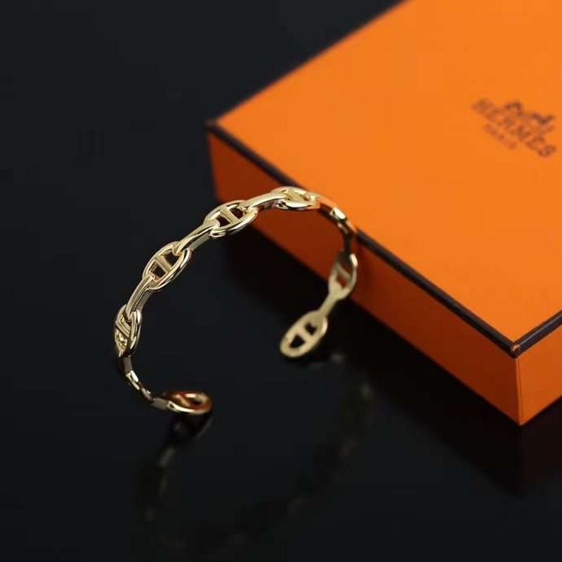 Hermes Farandole Pig Nose Open Bracelet JWLH0036