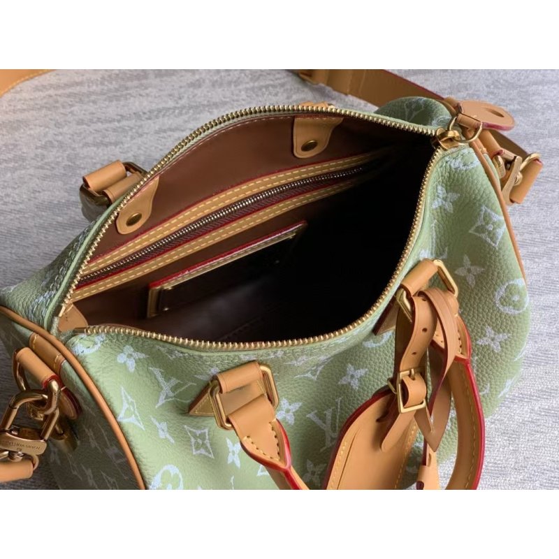 Louis Vuitton Bandouliere Hand Bag BG0525095